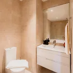 Mary Pink - No 3c - Sublime Two-bedroom Apartmán *